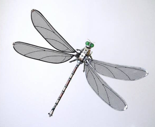 insect-scrap-sculptures-igor
