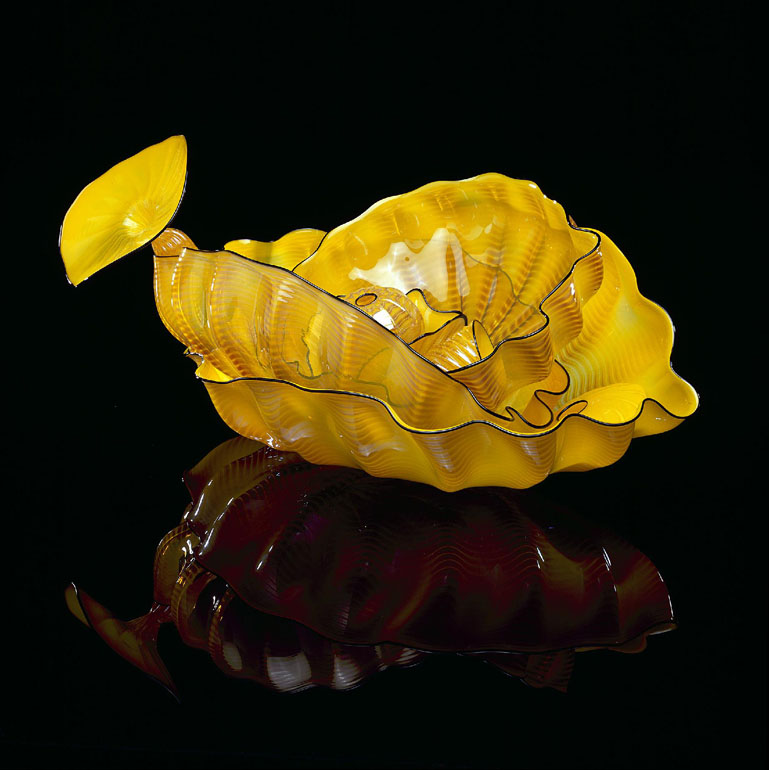 sable lip architecture installation chihuly