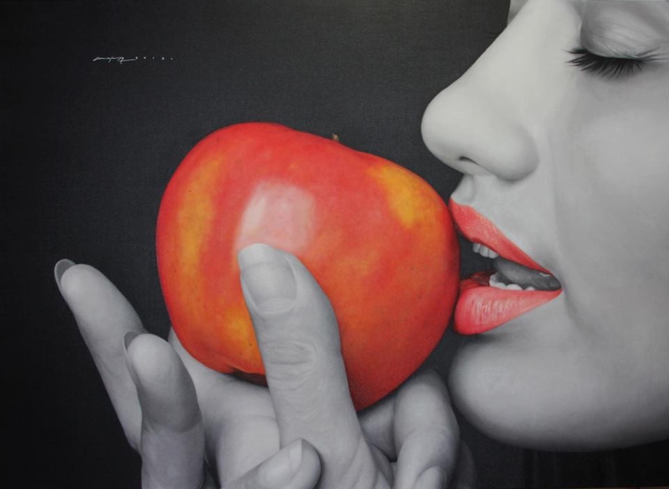 12 apple hyper realistic paintings by juan carlos