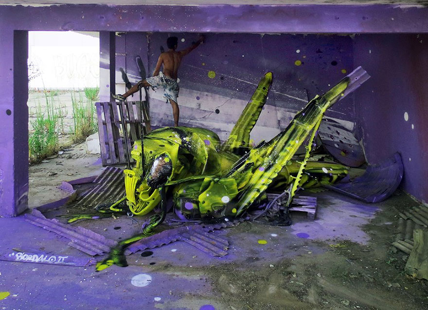 insect street art by bordalo