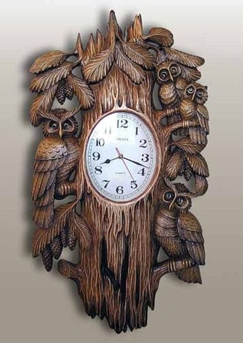 wood carving art works clock