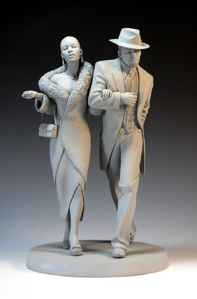 couple sculptures