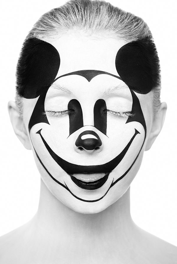 13 micky mouse face paintings