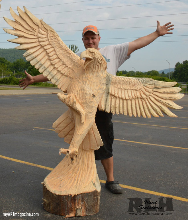 wood carving sculpture eagle by getchainsawart